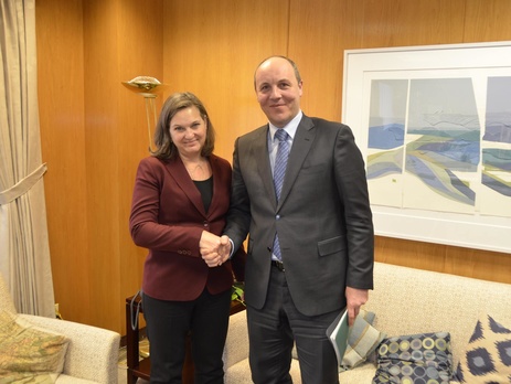 Парубий провел встречу с Нуланд по вопросу поставок оружия Украине