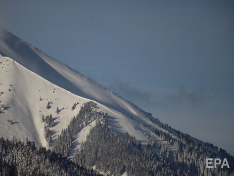 До кінця доби 26 січня і 27 січня в Карпатах прогнозують значний рівень лавинної небезпеки – ДСНС