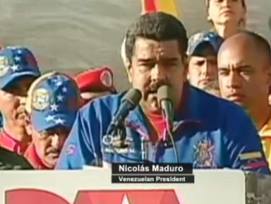 Венесуэла ограничит количество служащих в американском посольстве и введет визы для граждан США