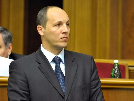 Рада перенесла начало внеочередного заседания на 17.00