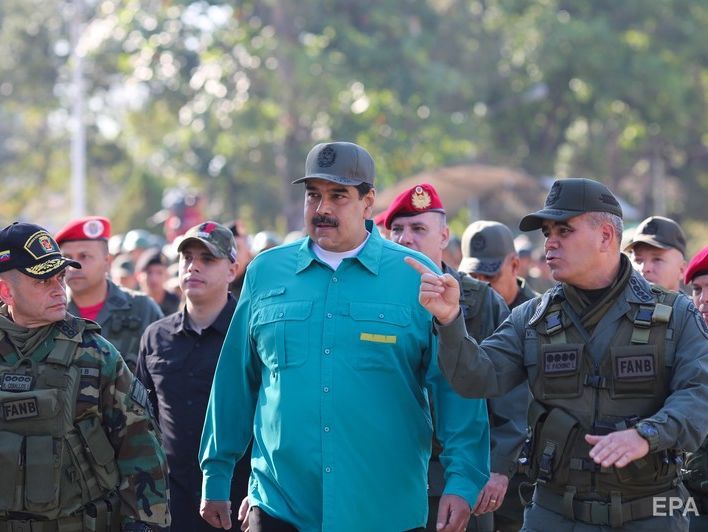 Мадуро: Невелика група дипломатів США залишиться у Венесуелі