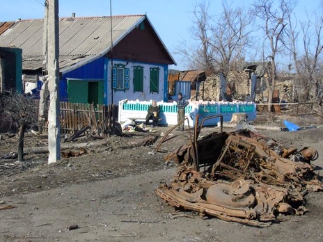 Разрушенное Никишино под контролем боевиков. Фоторепортаж / ГОРДОН