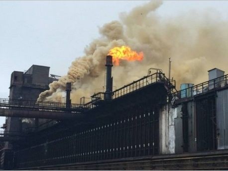 П'ятьом постраждалим унаслідок вибуху на Дніпровському коксохімічному заводі необхідна донорська кров – профспілка