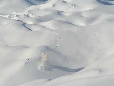 Рятувальники попередили про значну небезпеку сходження лавин у Карпатах