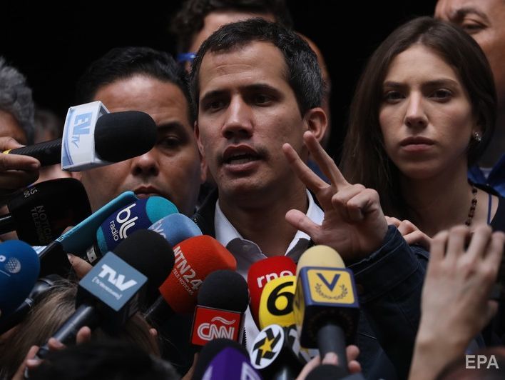 Гуайдо заявил, что проводил тайные встречи с военными Венесуэлы