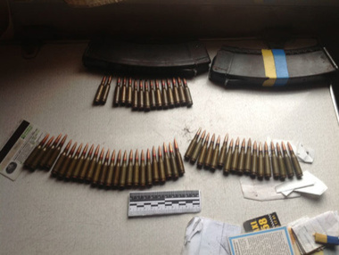 МВД: Под Курахово остановлен рейсовый автобус, который вез из Киева в Донецк амуницию и магазины к автомату АК-74