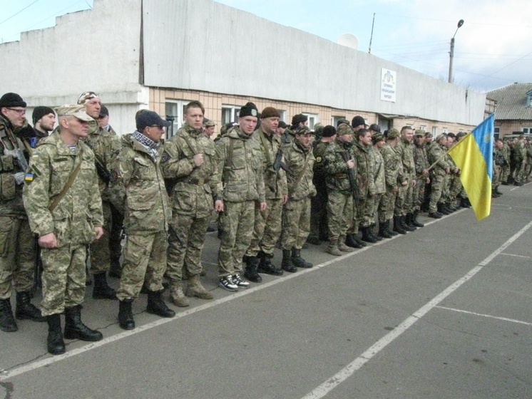 Бойцы отдельного штурмового батальона "Айдар" присягнули на верность Украине. Фоторепортаж