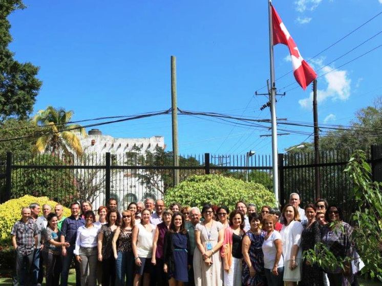 Канада наполовину сократила персонал посольства на Кубе после серии загадочных болезней дипломатов