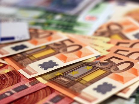 Гривня до євро подешевшала до 31,87 грн/€