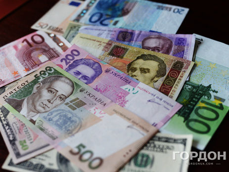 Нацбанк укрепил курс национальной валюты более чем на гривну – до 21,73 грн./$