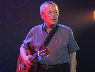 Юлий Ким: Война России с Украиной. Зачем? За что? Кому взбрело? В Москве, в Москве сидит причина и хмурит бледное чело