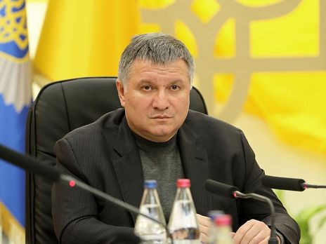 Аваков повідомив, що правоохоронці розслідують дев'ять кримінальних проваджень у зв'язку з порушеннями під час передвиборчої кампанії