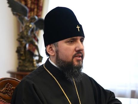 Епіфаній: Старше покоління робить різкі зауваження молодим людям, які вперше відвідують храм. Я намагаюся це викорінювати