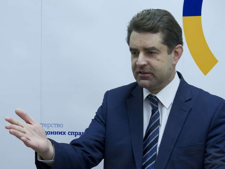 МИД Украины: Киев направил в ООН предварительную заявку по миротворцам для Донбасса