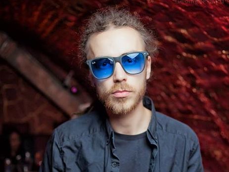 Российские следователи начали проверку по факту смерти рэпера Децла