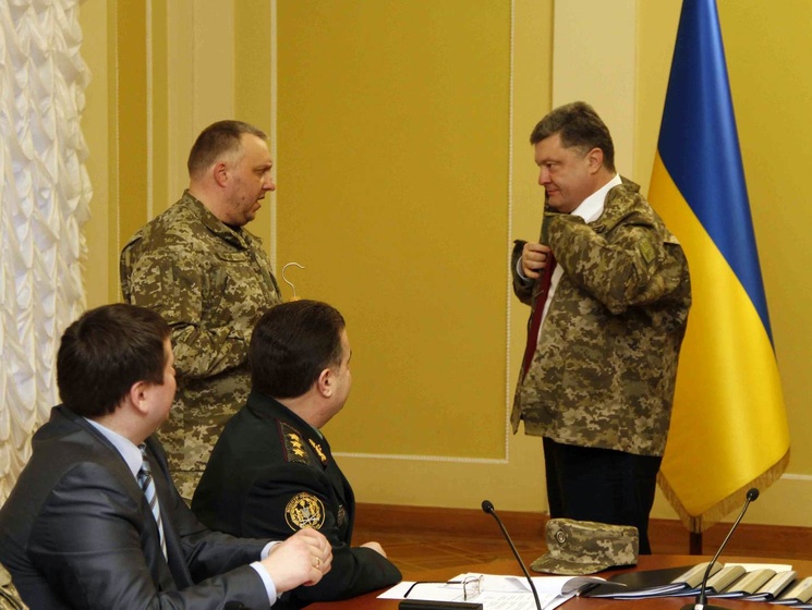 Порошенко высказался за создание волонтерской коллегии при государственном предприятии "Укроборонпром"