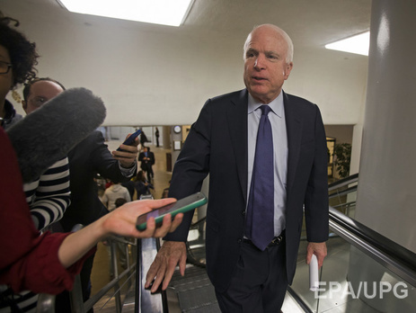 Маккейн: Неоказание помощи украинцам будет одной из самых позорных частей американской истории