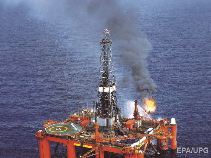 Цена на американскую нефть WTI достигла шестилетнего минимума