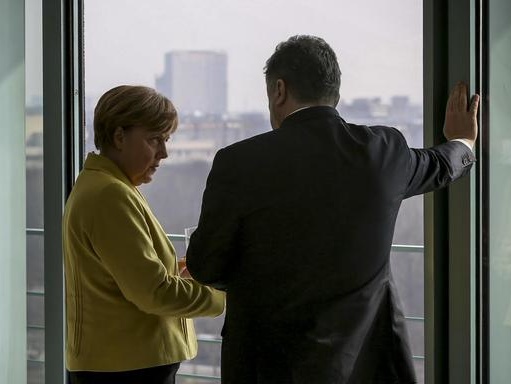 Во время визита в Германию Порошенко провел встречу с Меркель