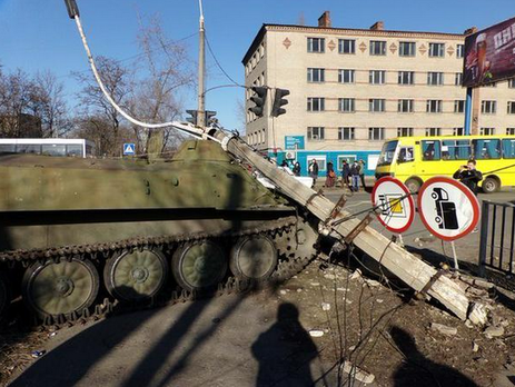 В Константиновке семилетняя девочка погибла в результате наезда военной техники