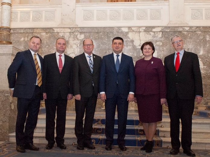 Гройсман провел встречу с представителями парламентов стран Северной Европы