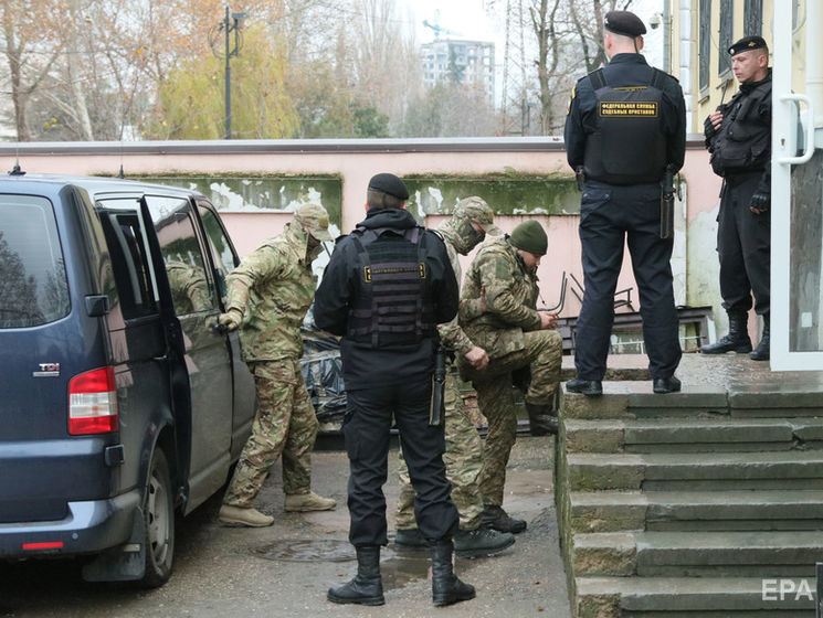 Следователи ФСБ допросили двух украинских моряков – Полозов