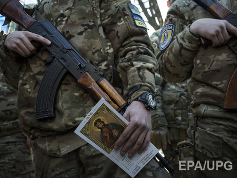 Пресс-центр АТО: За ночь террористы 11 раз обстреляли украинских военных