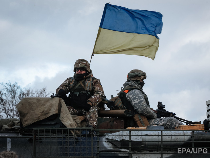 Пресс-центр АТО: За ночь боевики девять раз обстреляли украинских военных