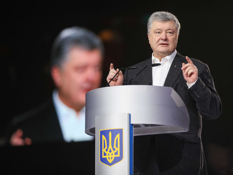 Порошенко: Найгірше вже позаду, кризу подолано