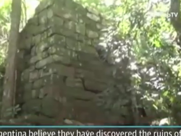 СМИ: В Аргентине археологи нашли руины, которые могли быть тайным убежищем нацистов
