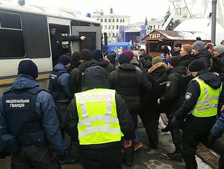 Ар'єв: Прокуратура має дати оцінку надмірному використанню сили поліцією в Подільському районі Києва