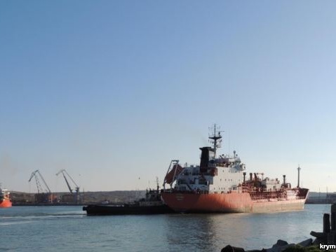 СМИ: В порт Керчи зашел танкер-газовоз SYN MAIA под флагом Италии