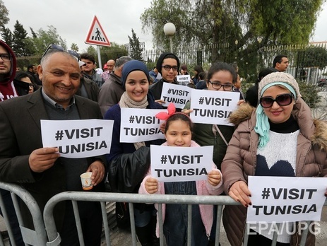 В Тунисе состоялся марш против терроризма. Фоторепортаж