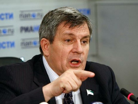 Чечня грозит начать поставки 