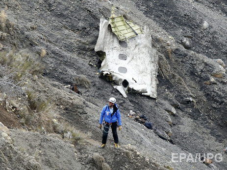 СМИ: Пилоты Airbus A320 в момент крушения были без сознания