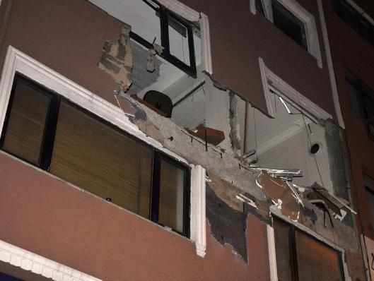 В Стамбуле в редакции исламистского журнала прогремел взрыв 