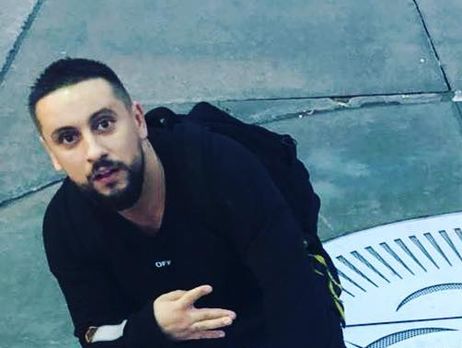 Monatik показал своих сыновей за пианино