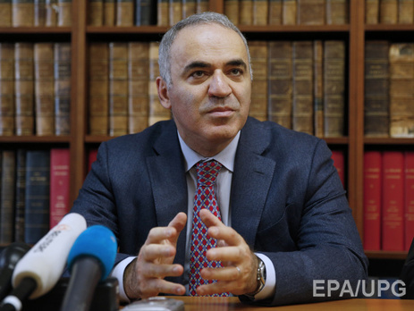 Каспаров: Россия может активизироваться на Донбассе после 9 мая