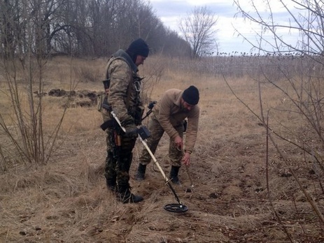 Донецкая ОГА: В области уже засеяно около 35% яровых, но посевной мешают минные поля