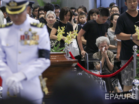 Проститься с Ли Куан Ю пришли сотни тысяч жителей Сингапура. Фоторепортаж