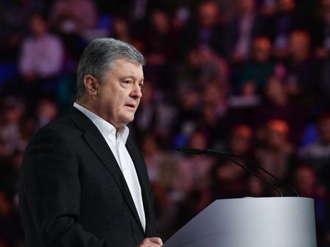 Порошенко заявив, що наступного тижня підпише закон, який закріплює в Конституції курс України на членство в ЄС і НАТО