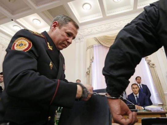 Бывший замглавы ГСЧС Стоецкий освобожден из-под ареста