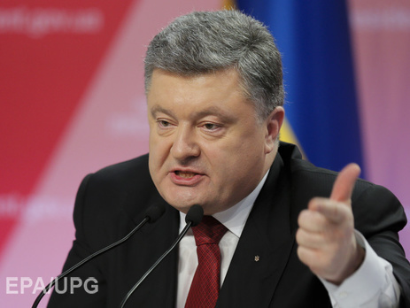 Порошенко: Коррупционеры должны знать: берешь взятки – никакие связи тебя не спасут