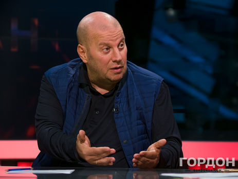 Между бандитами и 