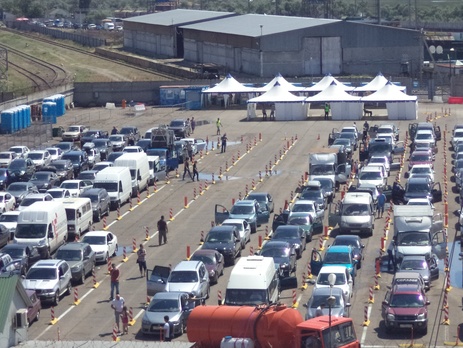 На Керченской переправе в очереди стоят более 3000 автомобилей