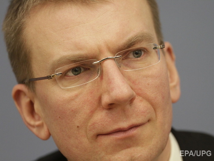 Глава МИД Латвии: Украина не получит безвизовый режим в мае