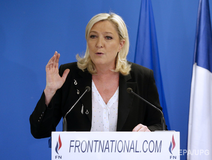 Le Monde: В отношении членов французской прокремлевской партии "Национальный фронт" завели уголовное дело