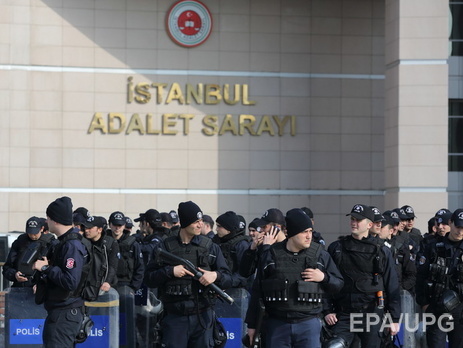 Турецкий спецназ освободил захваченного в Стамбуле прокурора, двое боевиков убиты