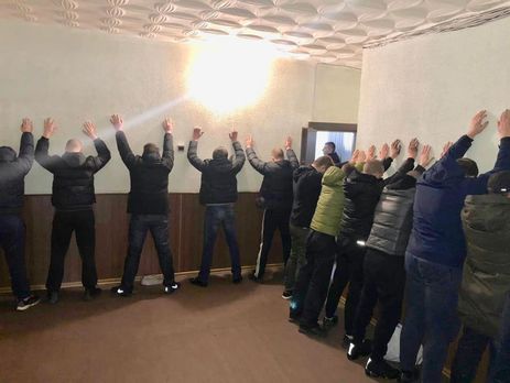 В Кривом Роге задержали группировку из 18 человек, которая занималась сбытом наркотиков – Аброськин