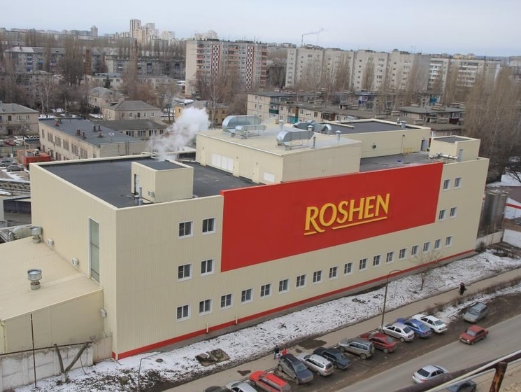 СМИ: ОМОН заблокировал липецкую фабрику Roshen
